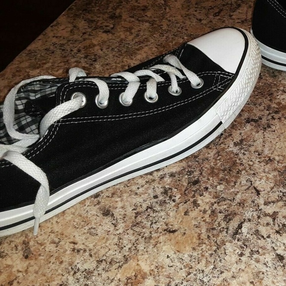 Womens or Mens All Star Converse Sneakers  10 - Picture 5 of 8